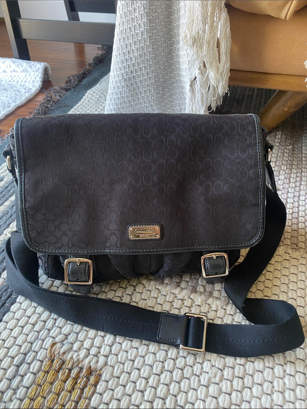 Vintage Coach Black Signature Jacquard Canvas Messenger Bag